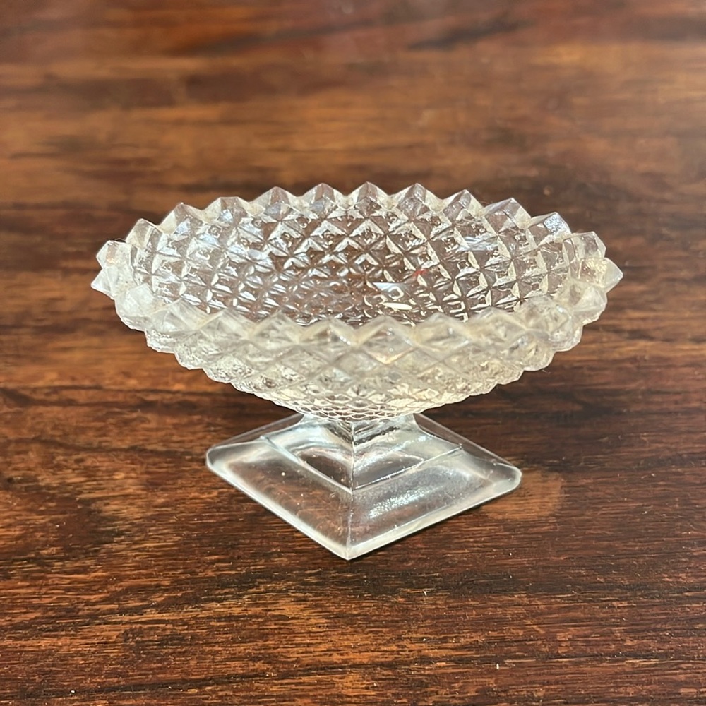 Depression Glass Westmoreland English Hobnail Crystal Clear Salt Cellar - Picture 1 of 6